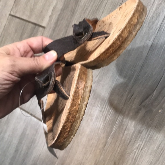 BEARPAW MEN\'S VEGAN LEATHER FLIP FLOP SANDAL SHOES SIZE 13. NWT‎ main image 5